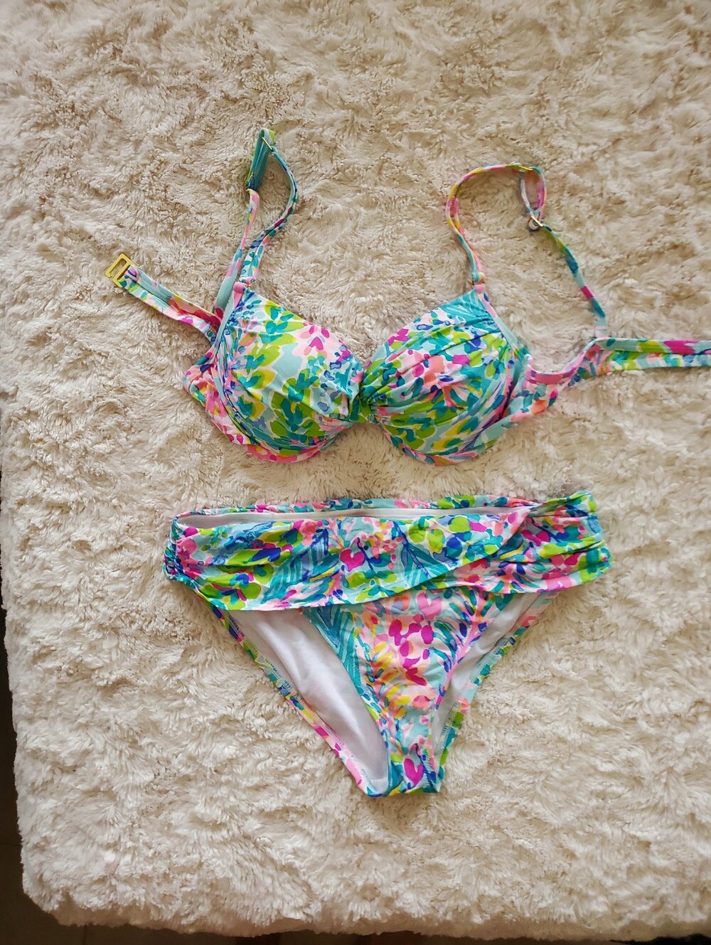 Lilly Pulitzer Catch The Wave Bikini Set 8